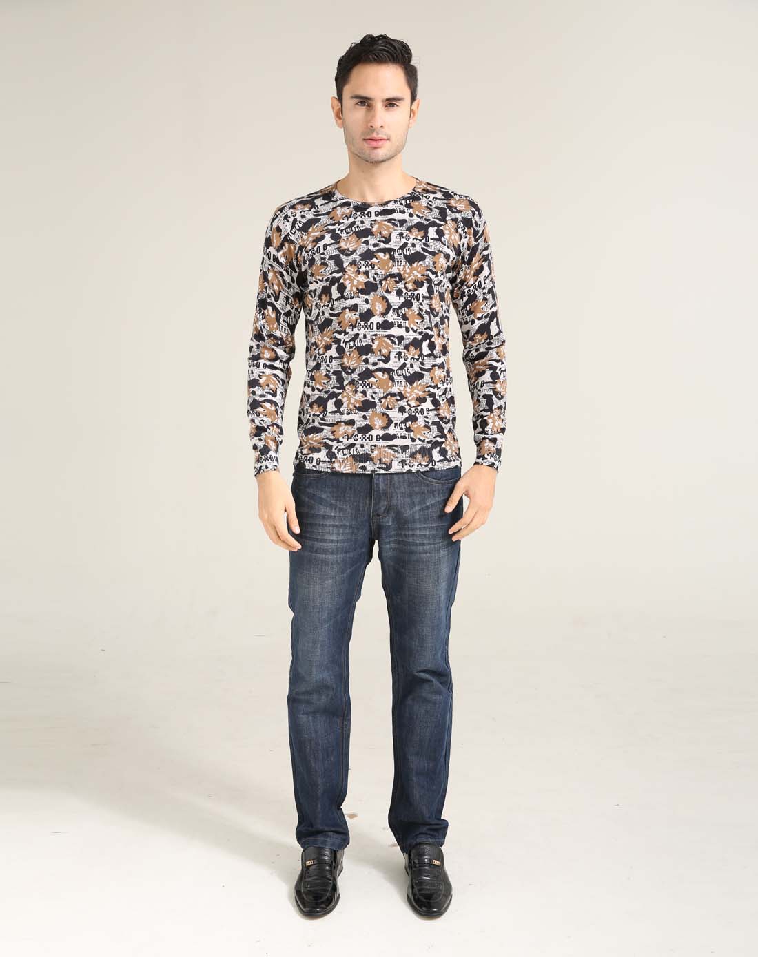 皮翁博piombo<em>男士花毛衣</em>ms8620037