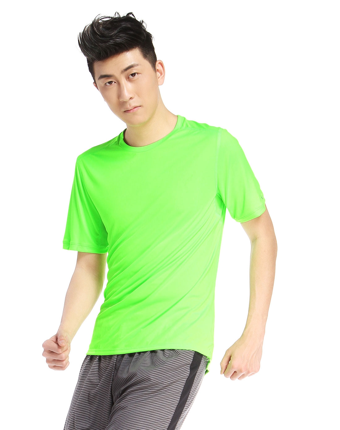 男款荧光绿色短袖t恤
