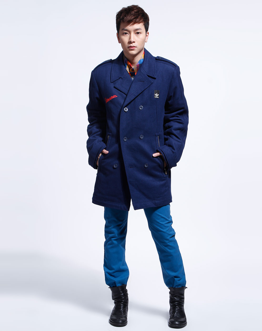 男款藏<em>蓝色</em>双排扣长袖<em>外套</em>