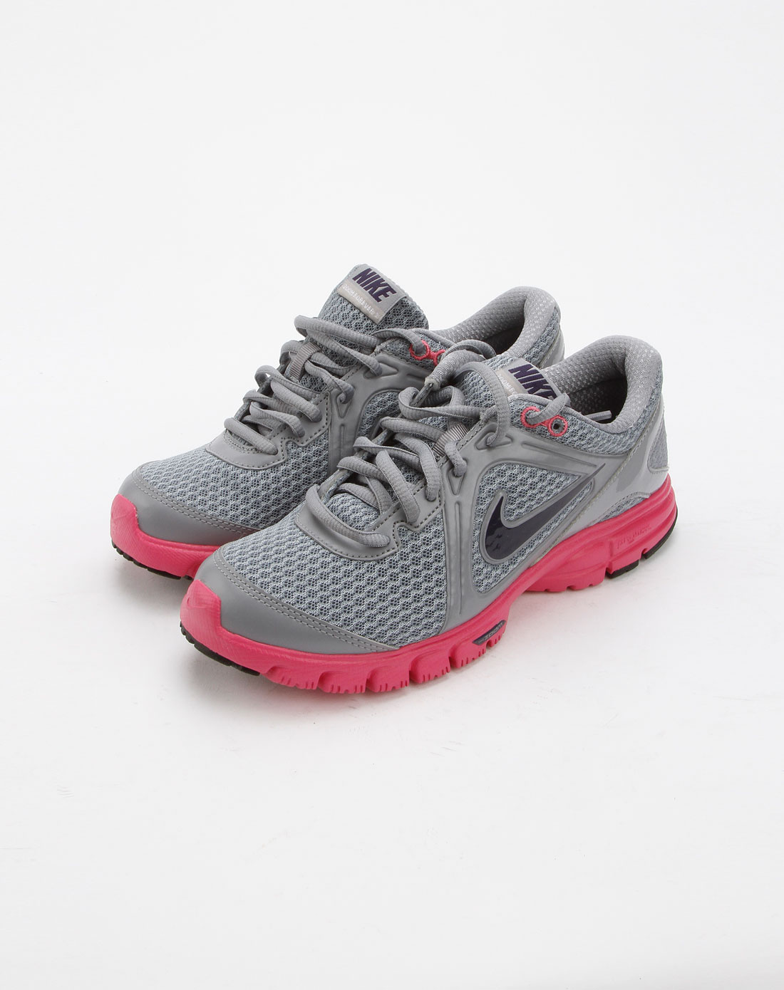 Ϳnike360Ůװר-Ůɫzoom forever 3ܲЬ