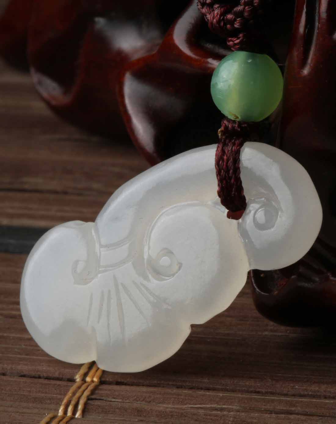 羊脂玉如意挂件