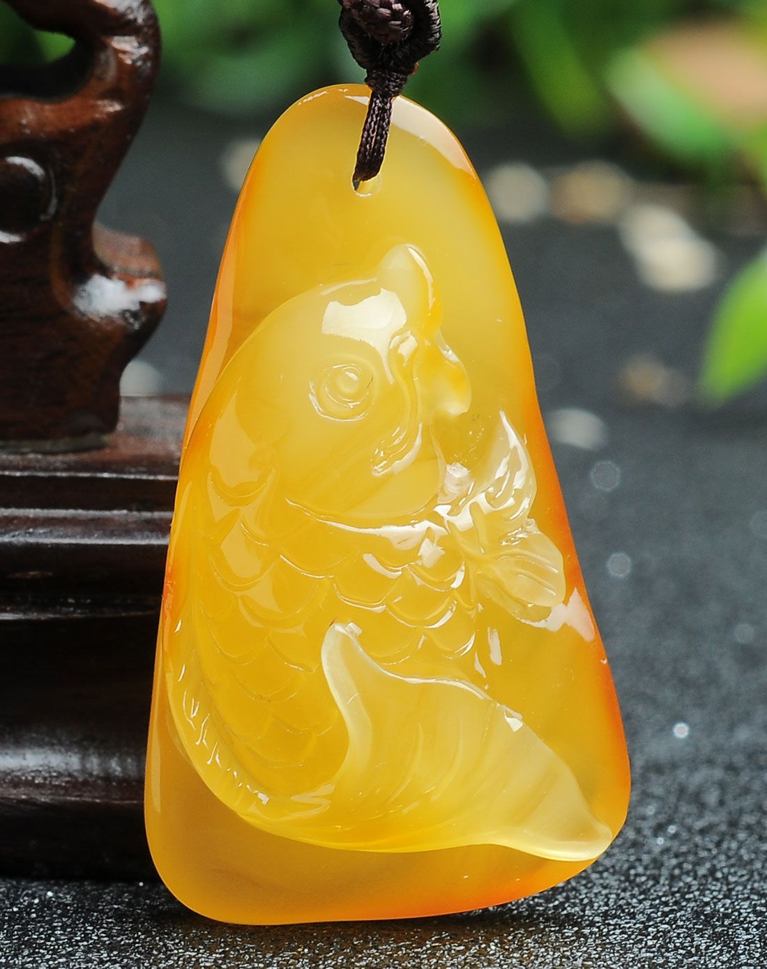 亿珍阁琥珀蜜蜡专场亿珍阁 精雕鸡油黄鲤鱼蜜蜡吊坠5g
