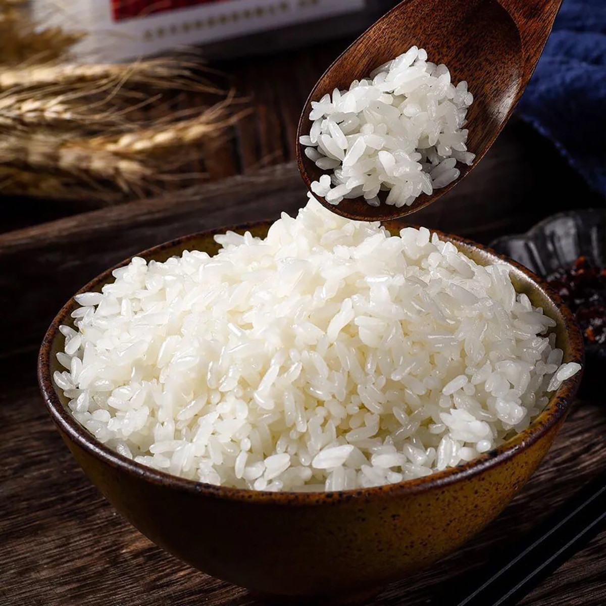 2018年新米东北大米五常稻花香大米5kg包邮黑龙江农家米粳米
