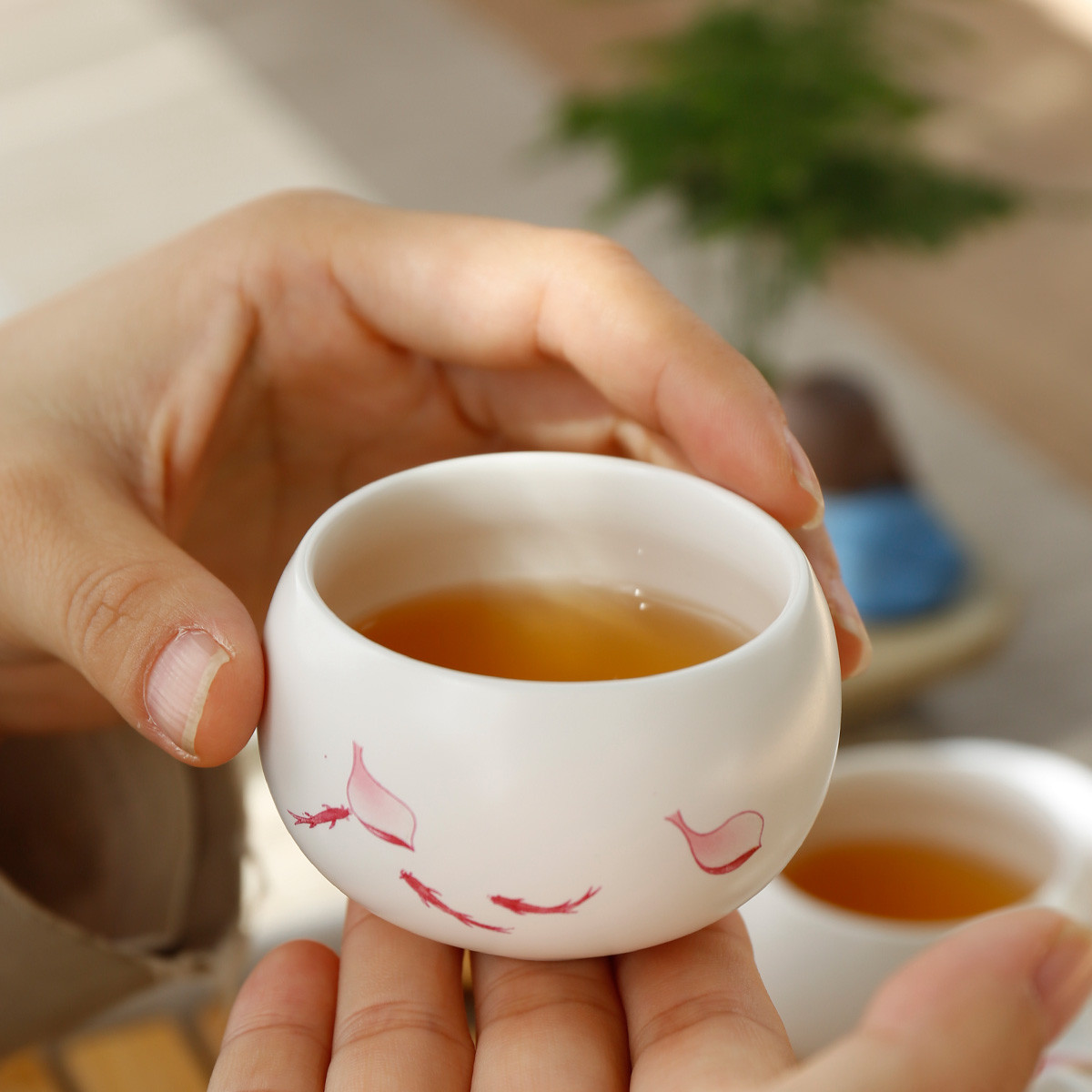 荷花中式茶具茶杯功夫茶具陶瓷茶杯家用品茗杯小茶杯单只