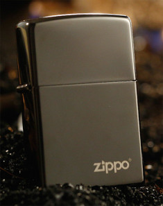 zippo打火机正版芝宝 黑冰商标-典冰面镜面防风煤油打火机
