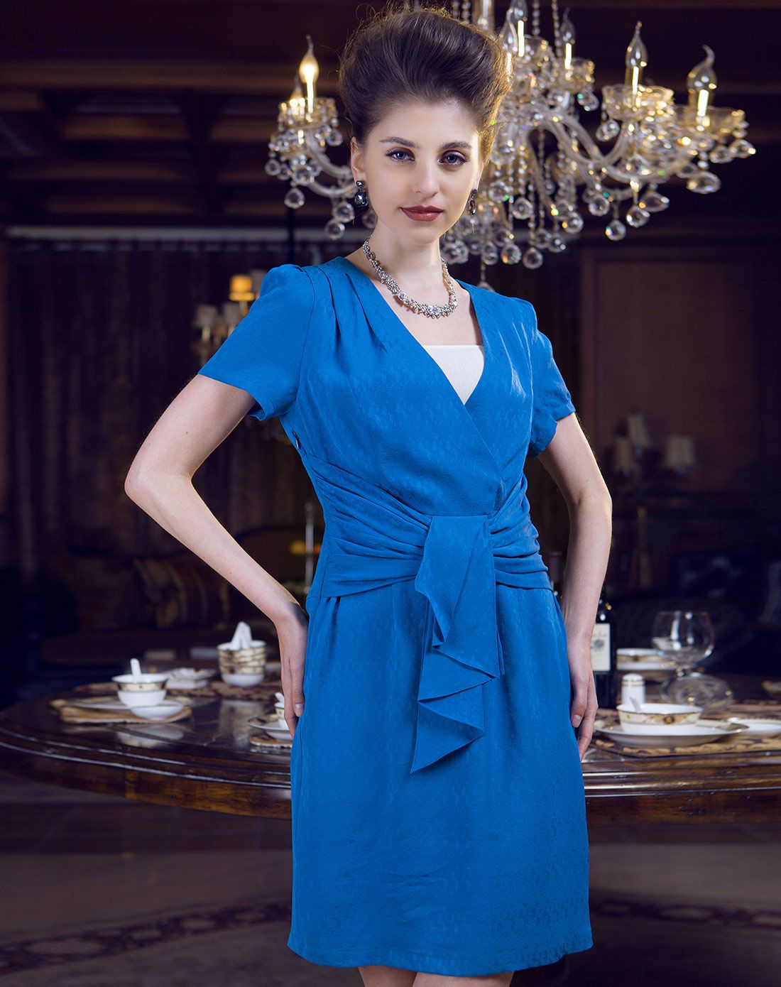 维欧艾VOA女装真丝专场经典基础款蓝色大牌