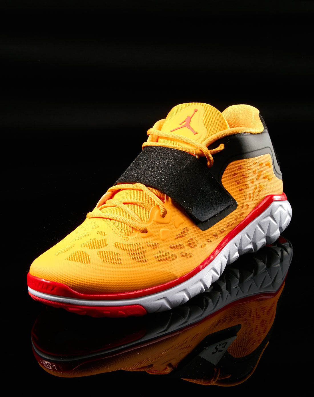耐克nike jordan 男款橙色篮球鞋 篮球系列