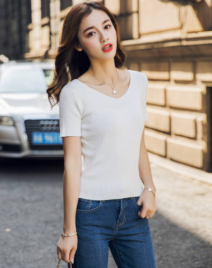 女款v领修身短袖针织衫白色
