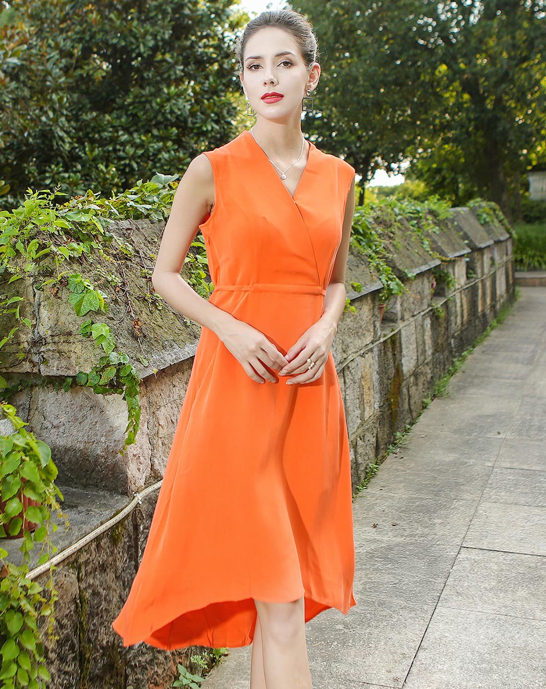 橙色无袖v领简约拼接直筒拉链不规则真丝连衣裙
