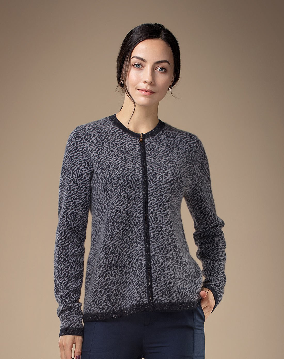 女式优雅100%山羊绒v领羊绒开衫 女式羊绒毛衣 温暖羊绒衫
