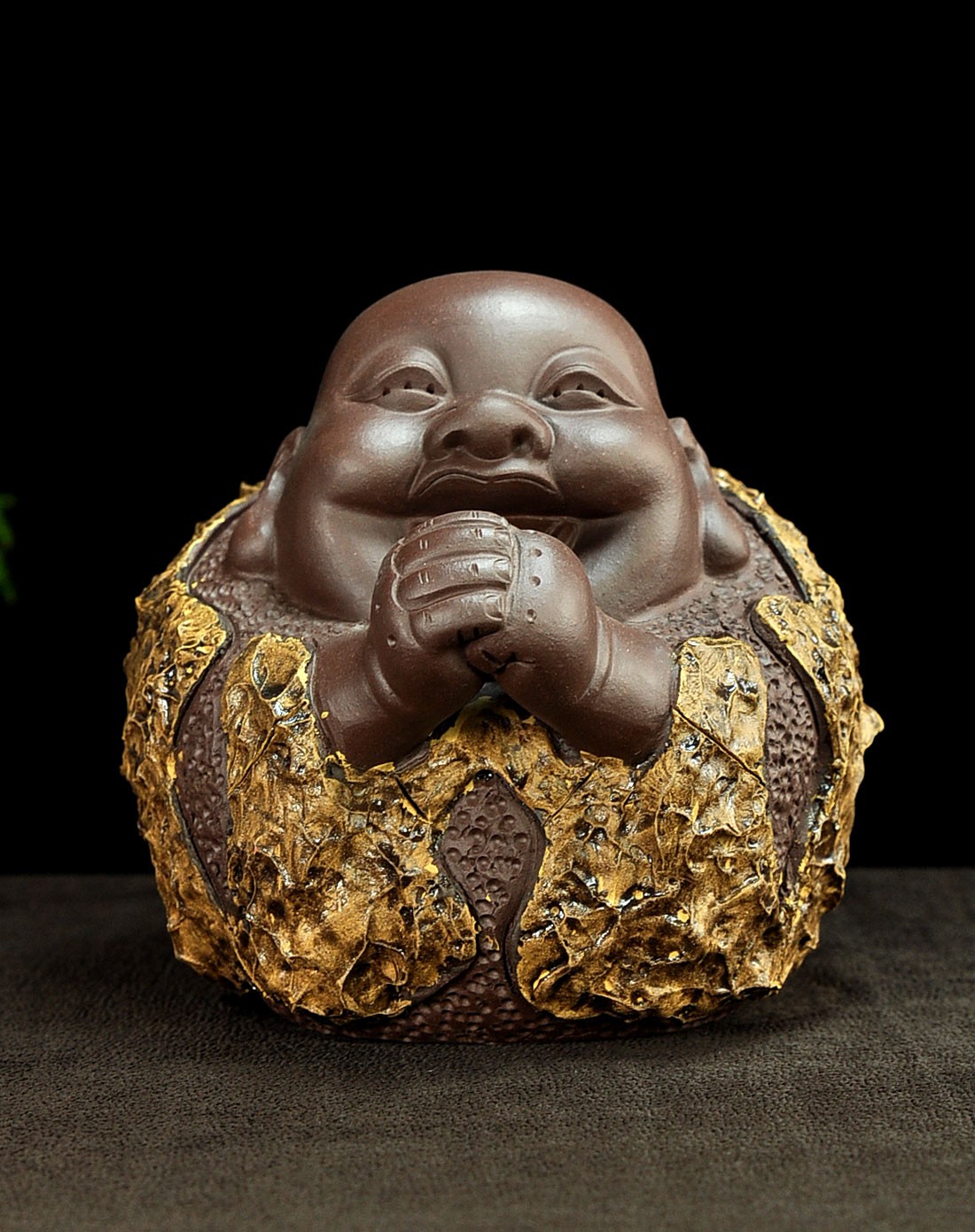 树皮笑面佛摆件