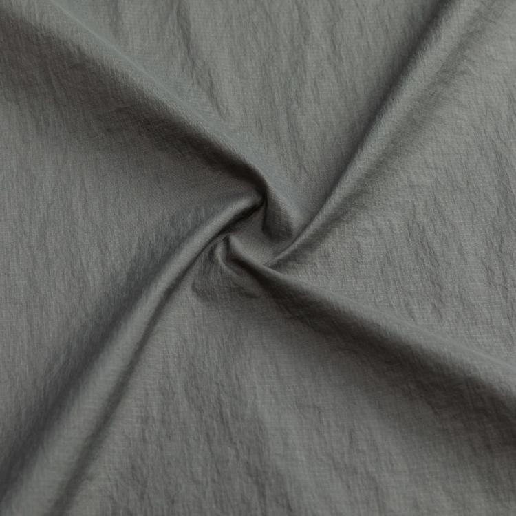 安踏 【轻壳】防晒衣男士防泼水外套男户外抗紫外线梭织连帽运动上衣男