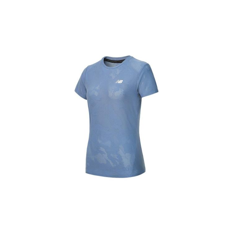 New Balance Nb官方正品女款舒适透气运动健身跑步短袖t恤wt33281 In Blue