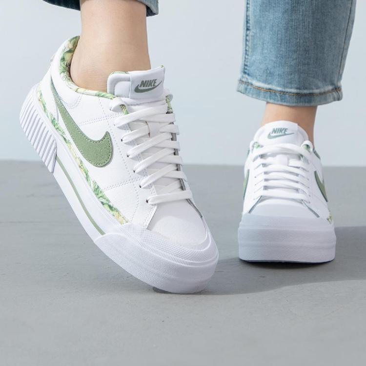 Nike 2024款女鞋低帮舒适耐磨轻便运动休闲鞋 In White