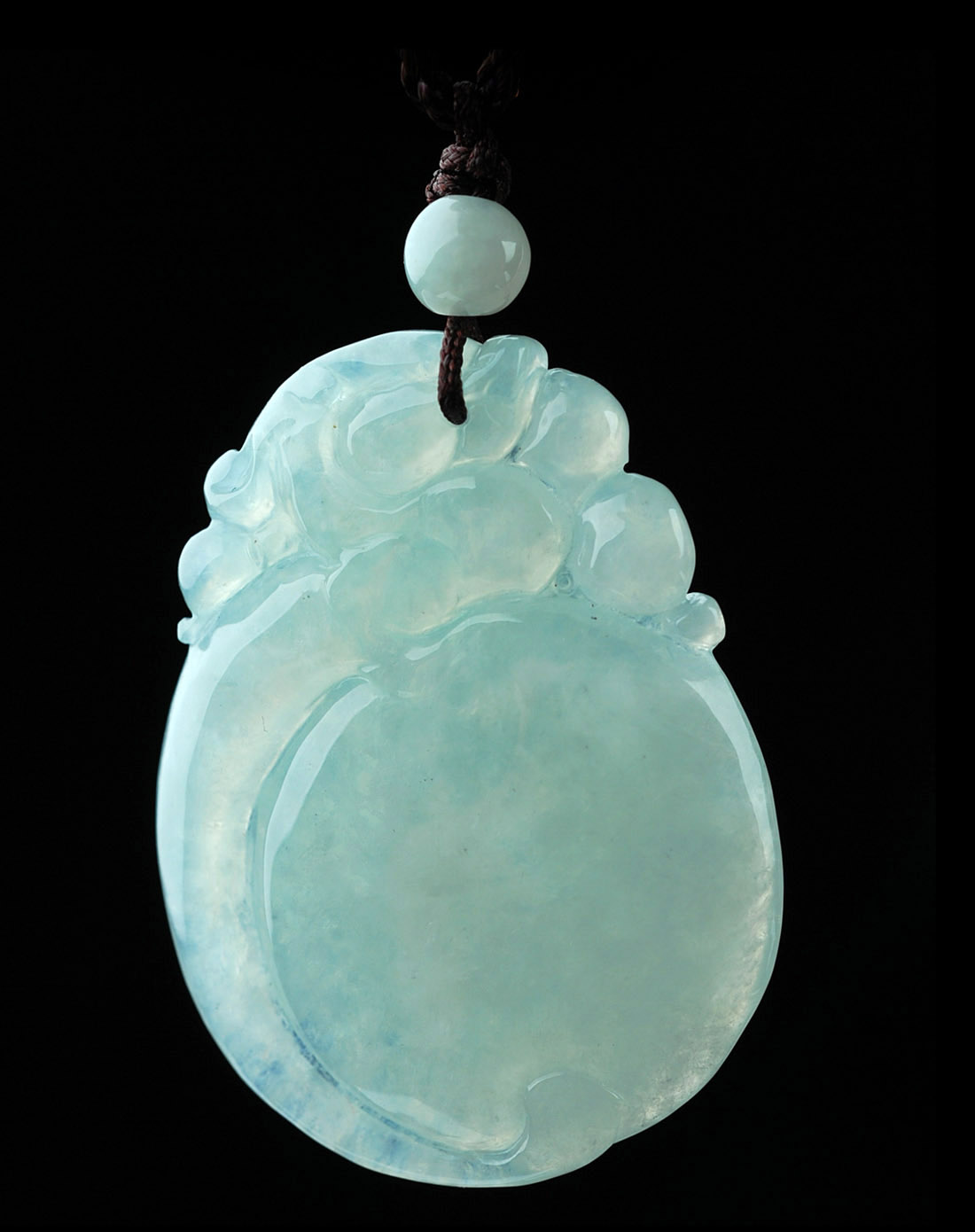 天然a货翡翠怀珠抱玉吊坠(附证书)