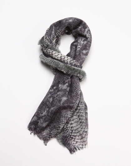 女款灰白色蛇纹印花围巾披肩