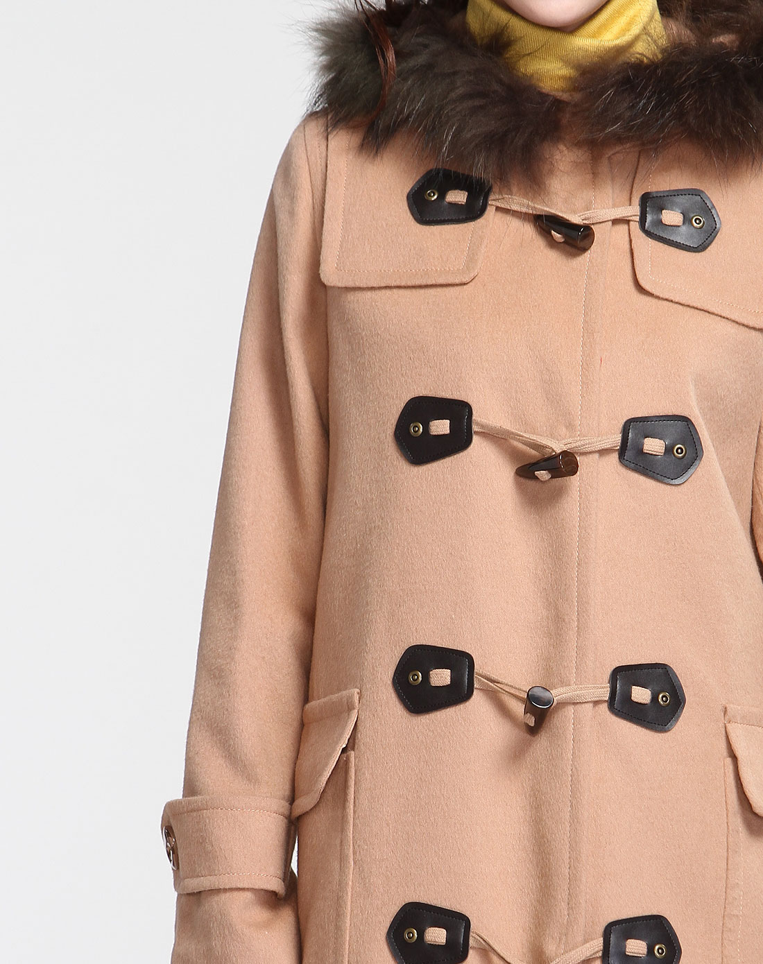 驼色长款羊角扣连帽羊毛羊绒大衣(帽带貉子毛)