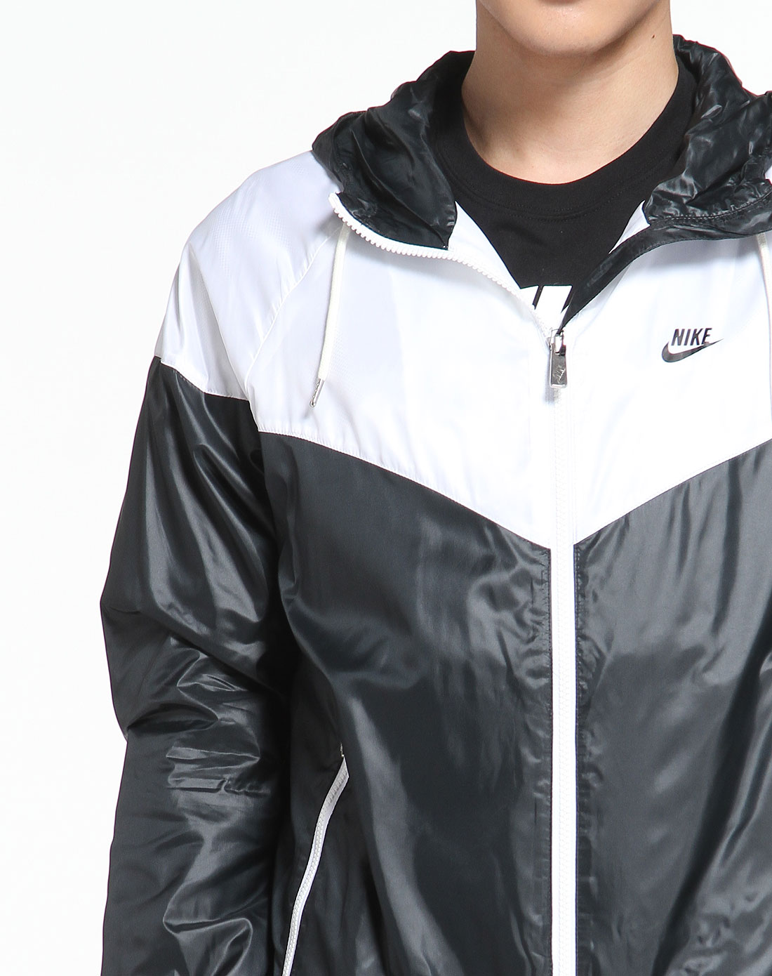 耐克nike男装专场-白拼黑色连帽长袖风衣