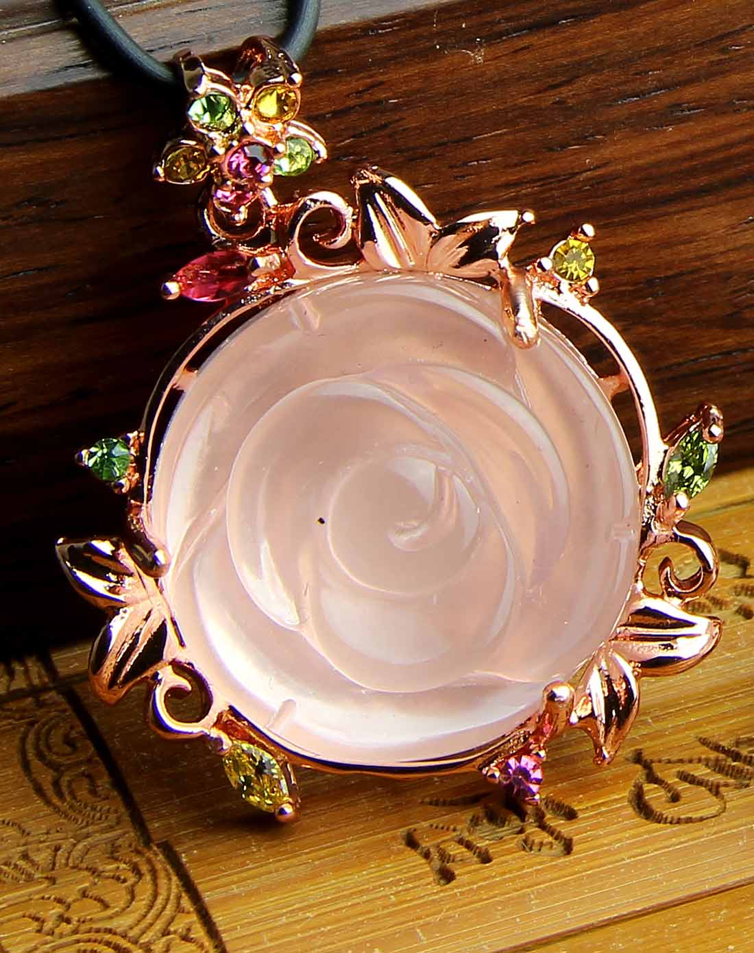 3a级天然粉水晶玫瑰花四件套装附证书