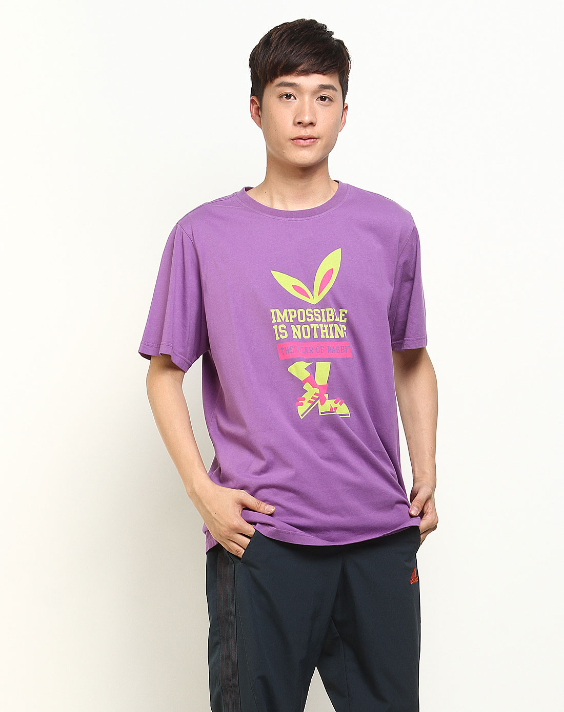 男款浅紫色训练系列短袖t恤