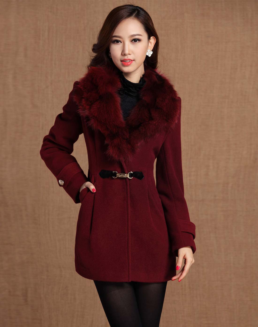 酒红色毛领贵气时尚长袖大衣