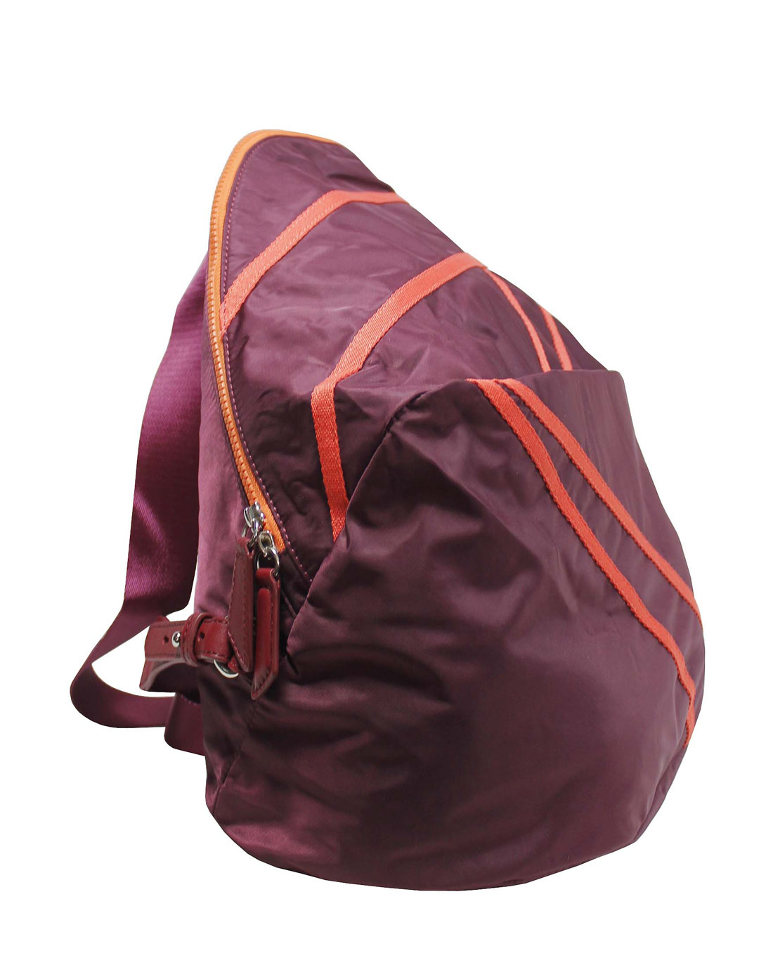 女款枣红色尼龙配皮双肩包