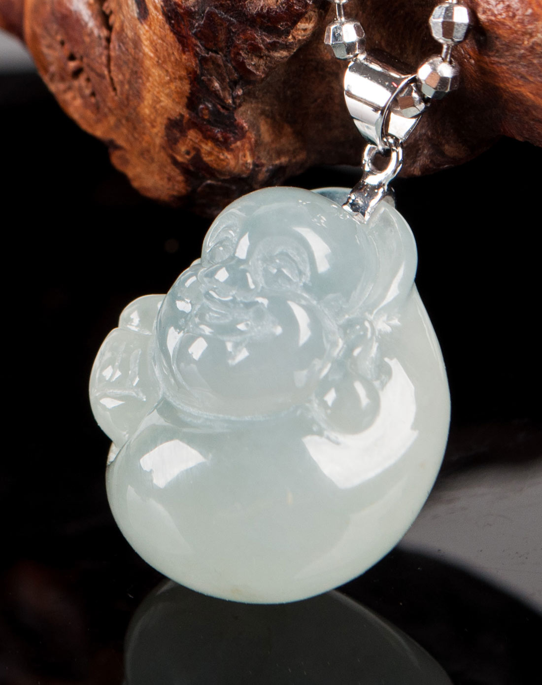 天然翡翠高冰种小佛头挂件
