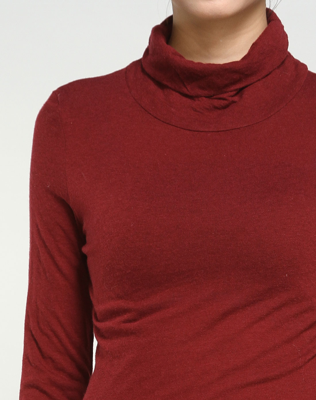 酒红色高领长袖休闲t恤衫