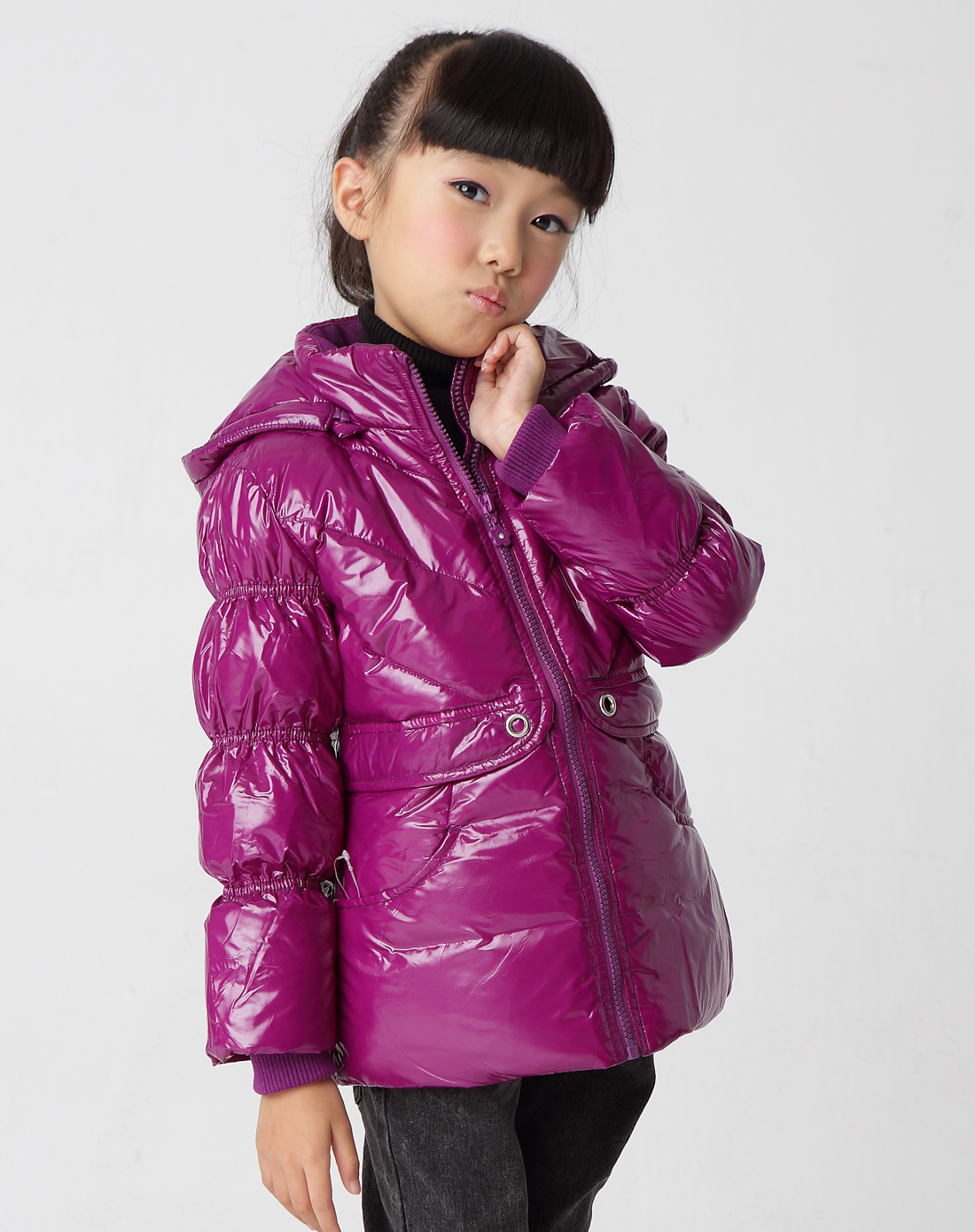 女童紫红中款羽绒服