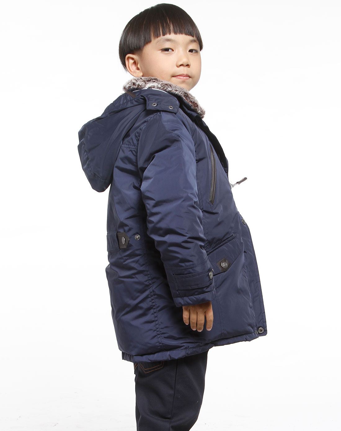 男童蓝色时尚连帽长袖羽绒服