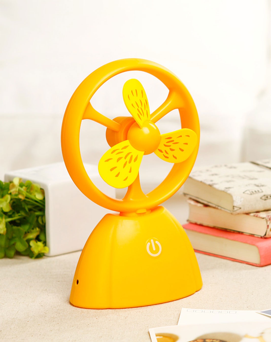缤纷水果触控充电风扇橙子