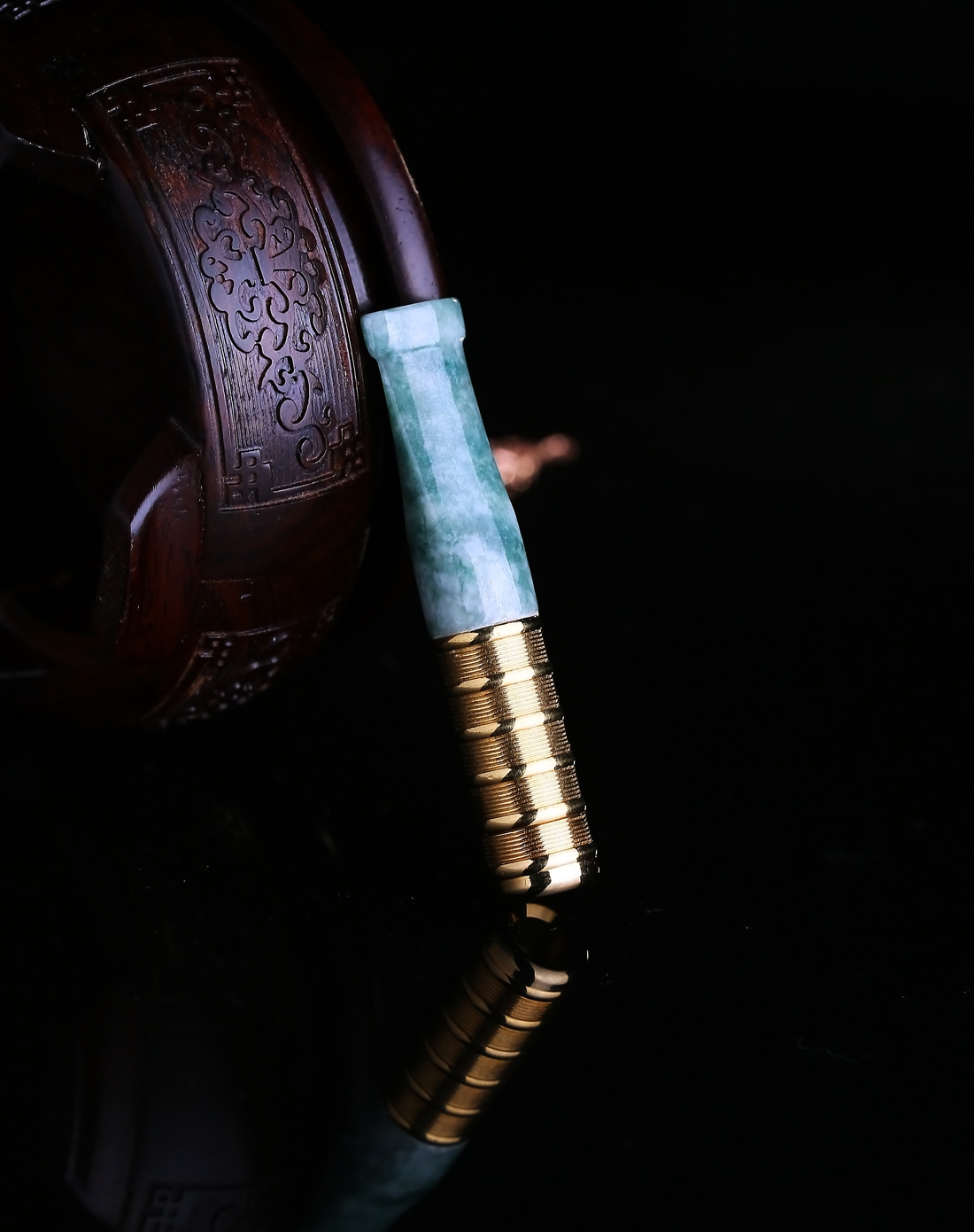 精心研磨豆种豆绿色烟斗含过滤器