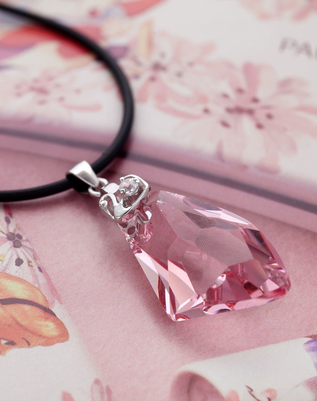 925银施华洛元素水晶许愿石吊坠-粉红色(送银扣皮绳项链)