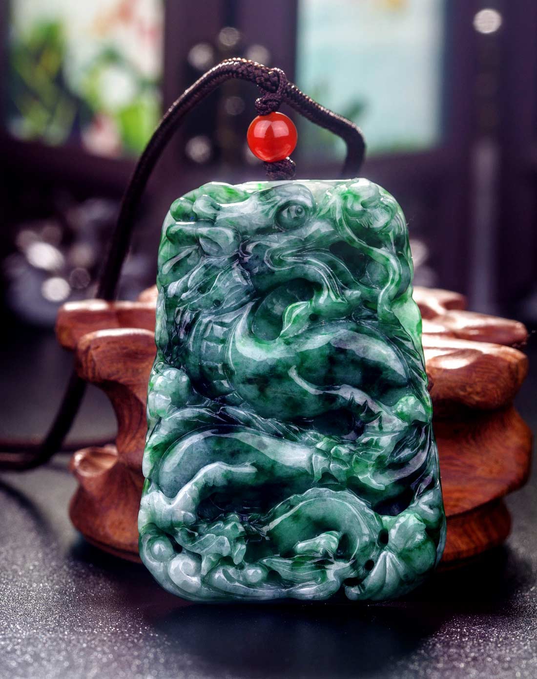冰糯种藓加绿精雕龙牌挂件吊坠极品天然翡翠a货(附国检证书)