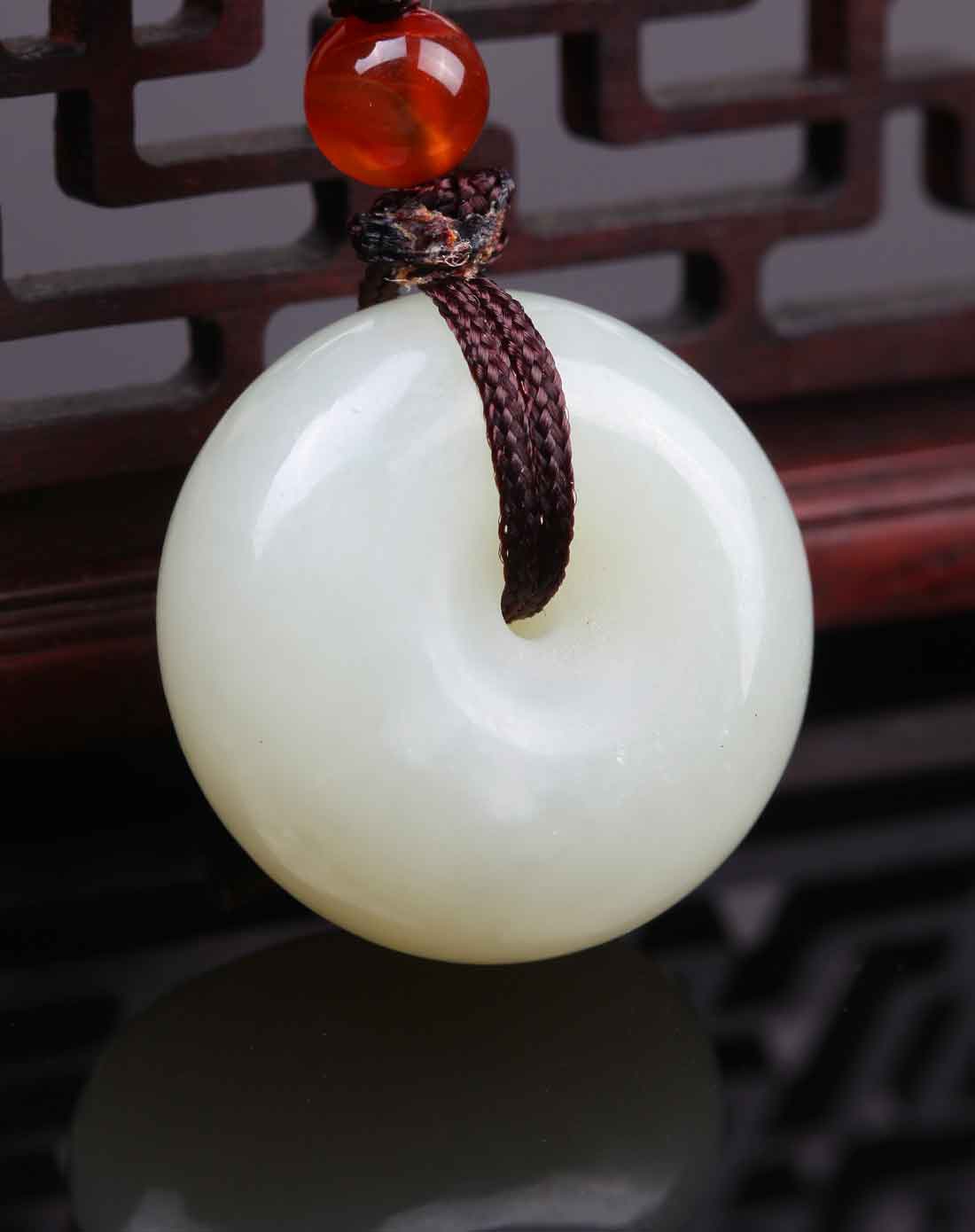 和田玉富贵平安扣吊坠