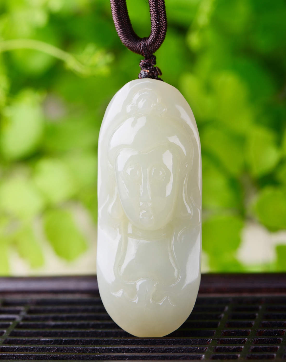 男款乳白色和田玉保平安观音项链附证书
