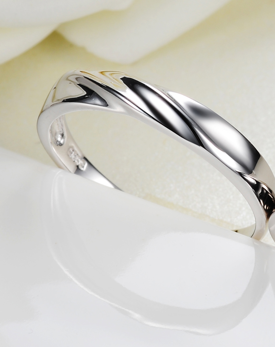 > s925银镶锆石情侣对戒男戒流韵bys051-21