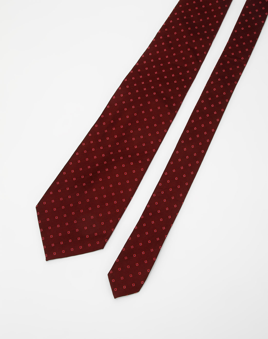 酒红色印花领带