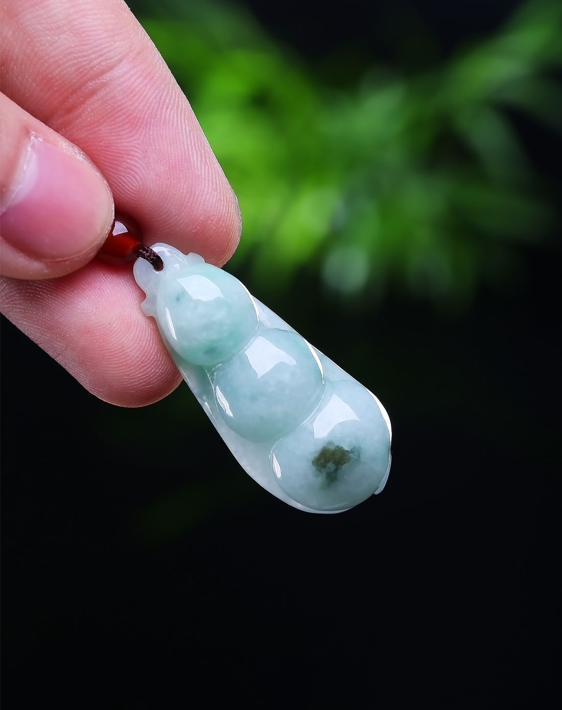 晶萃轩ching sui hin玉石贵重专场-超值豆种豆绿色富贵豆吊坠 赠宝贝