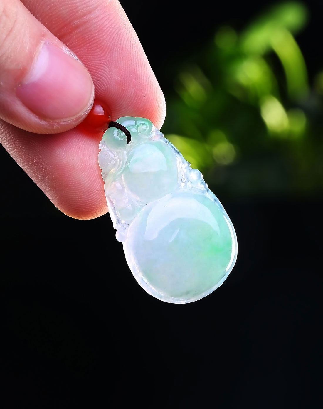 晶萃轩ching sui hin玉石贵重专场-冰种飘翠绿色正装葫芦吊坠