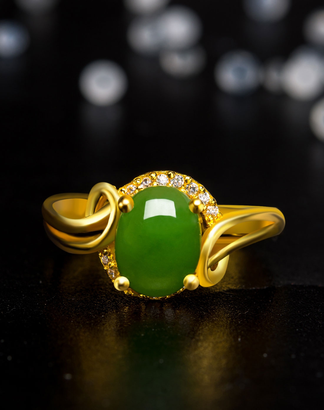 皇室典藏千足金镶天然和田玉碧玉戒指(活口)