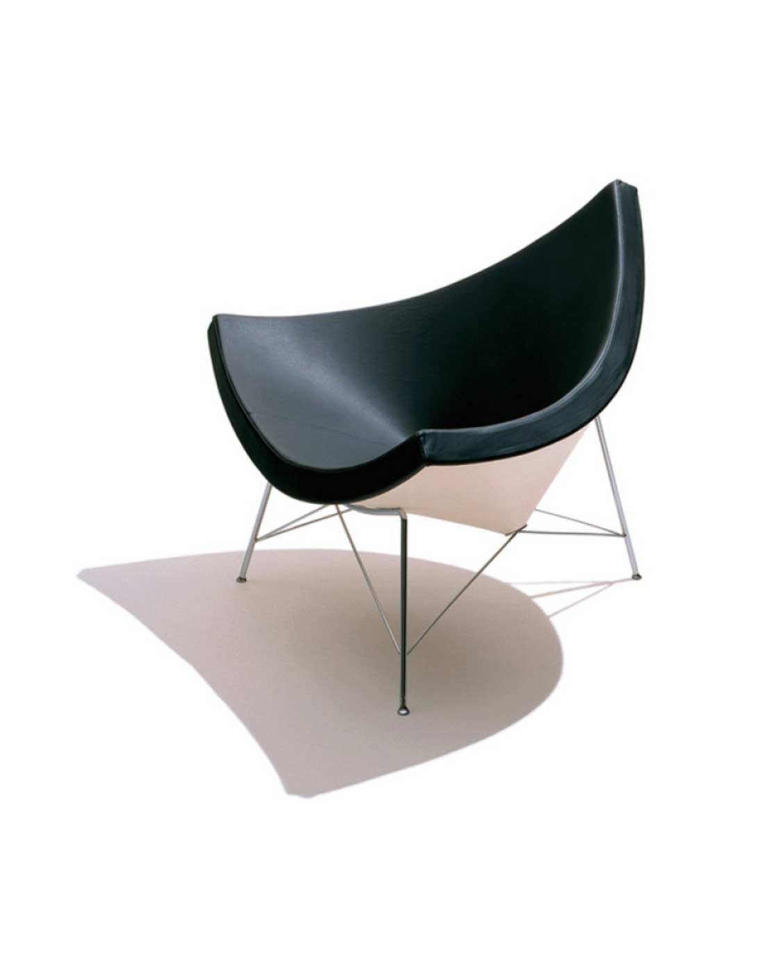 经典设计椰壳黑色皮制休闲椅
