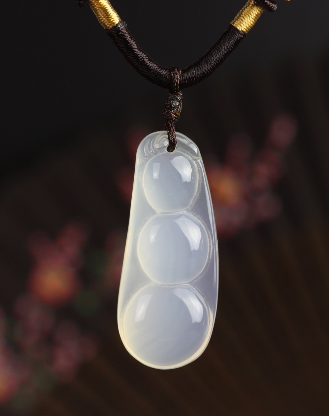 玉髓大豆荚吊坠附证书