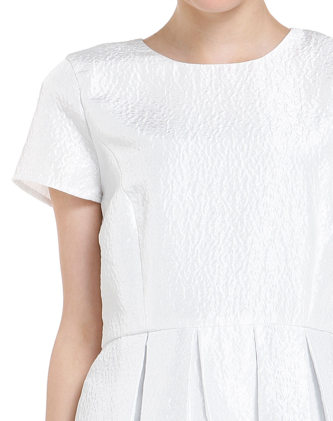 职场丽人银白色短袖上衣