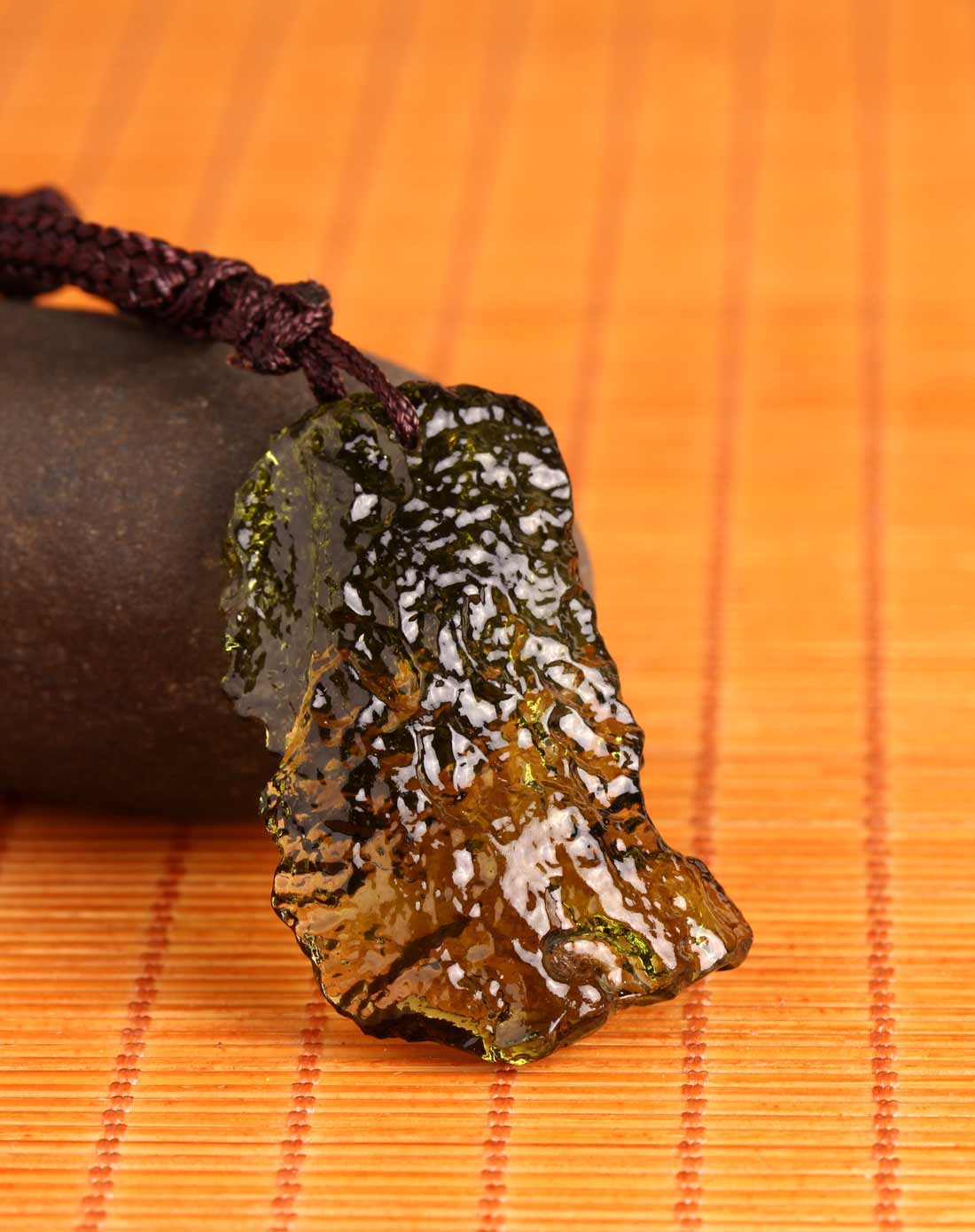 中性捷克陨石随形吊坠附证书