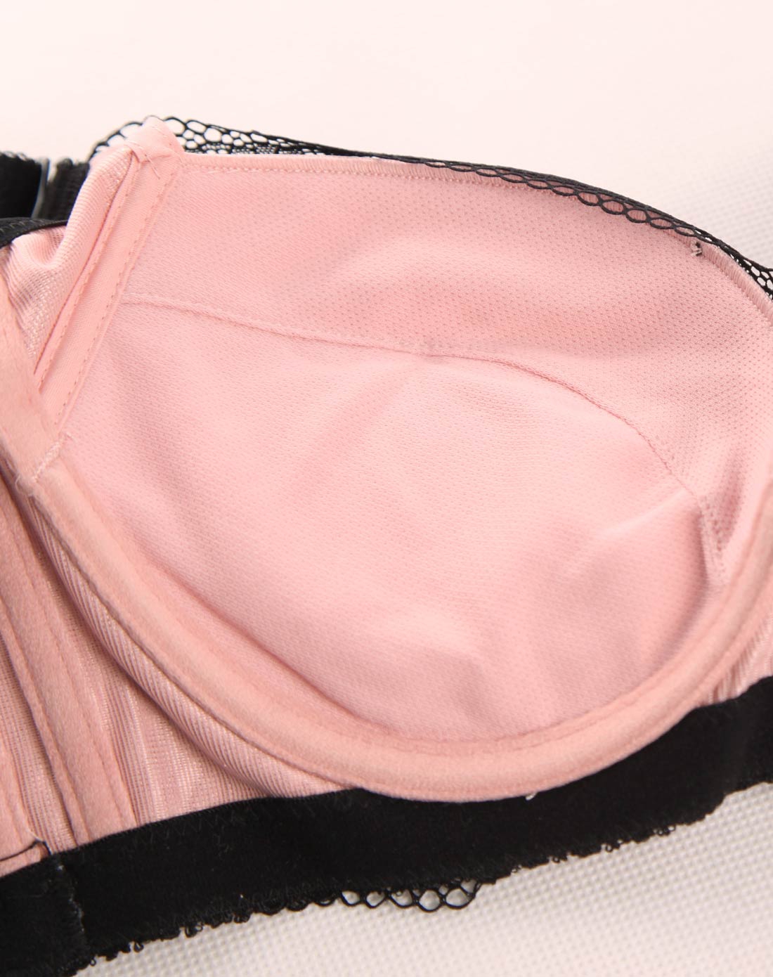 女黑色调整特厚水袋模杯文胸