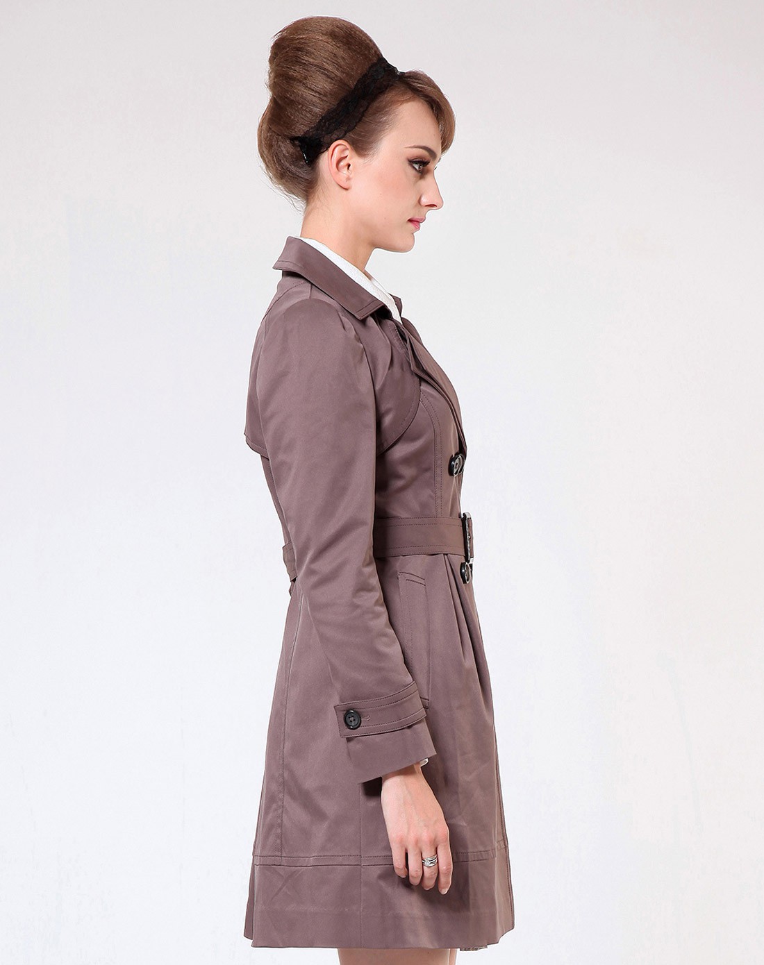 紫灰色中长款风衣上衣