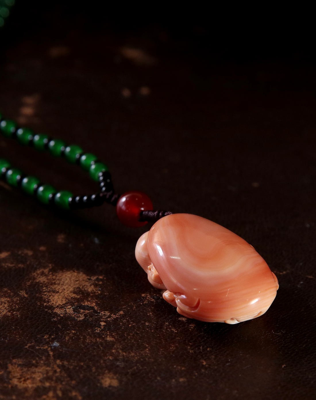 藏式天然血砗磲挂件(附证书)