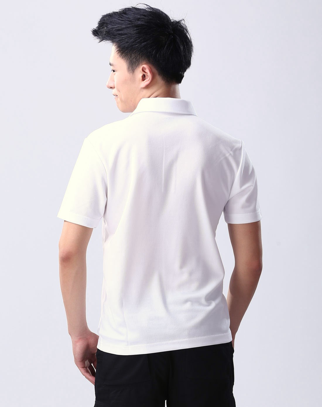 男款纯白色翻领短袖t恤 简约透气速干