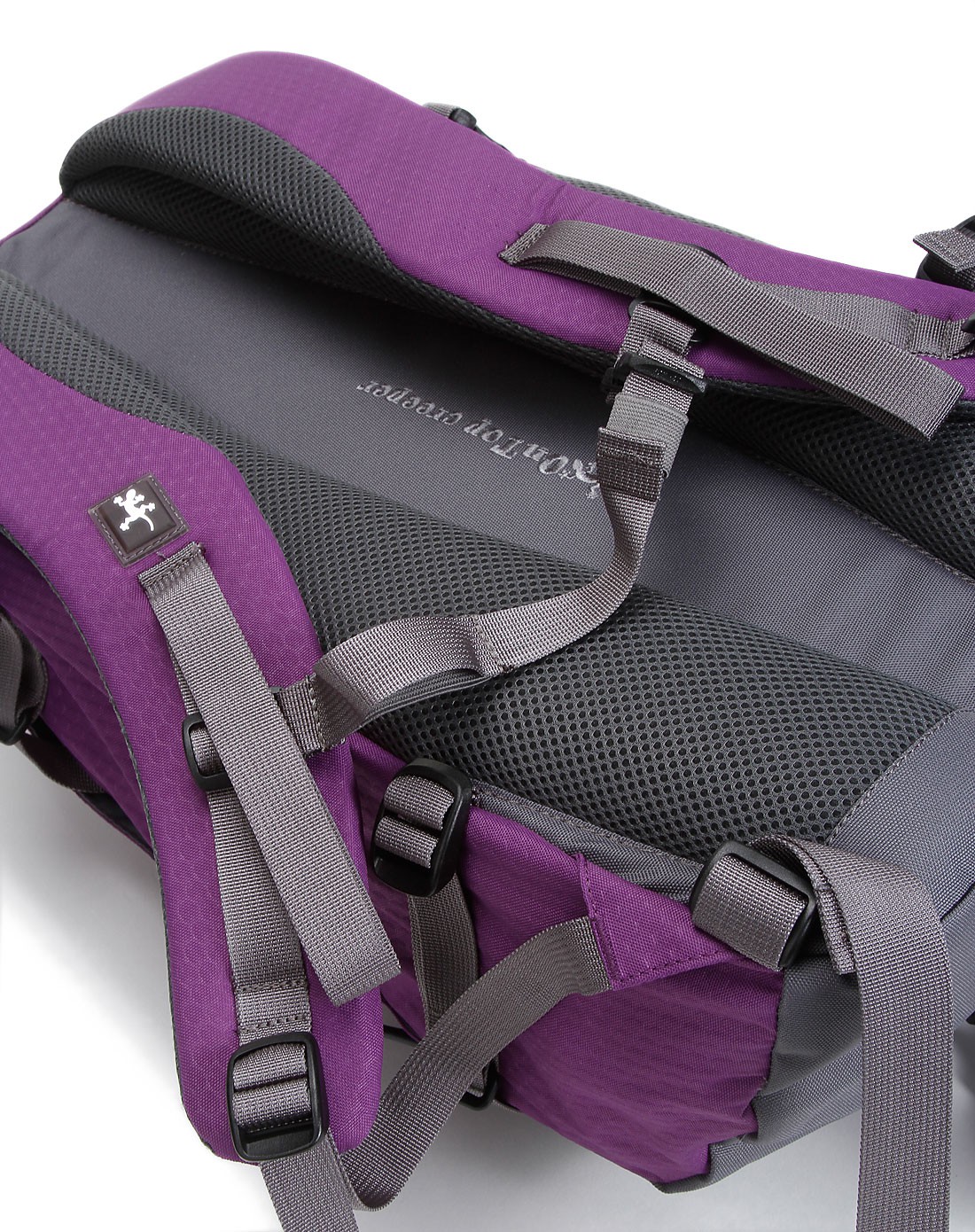 ontopcreeper 中性款紫色爬山虎背包